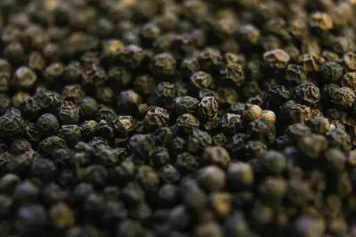 [PV.1820.B1] Black pepper whole / organic / 1kg